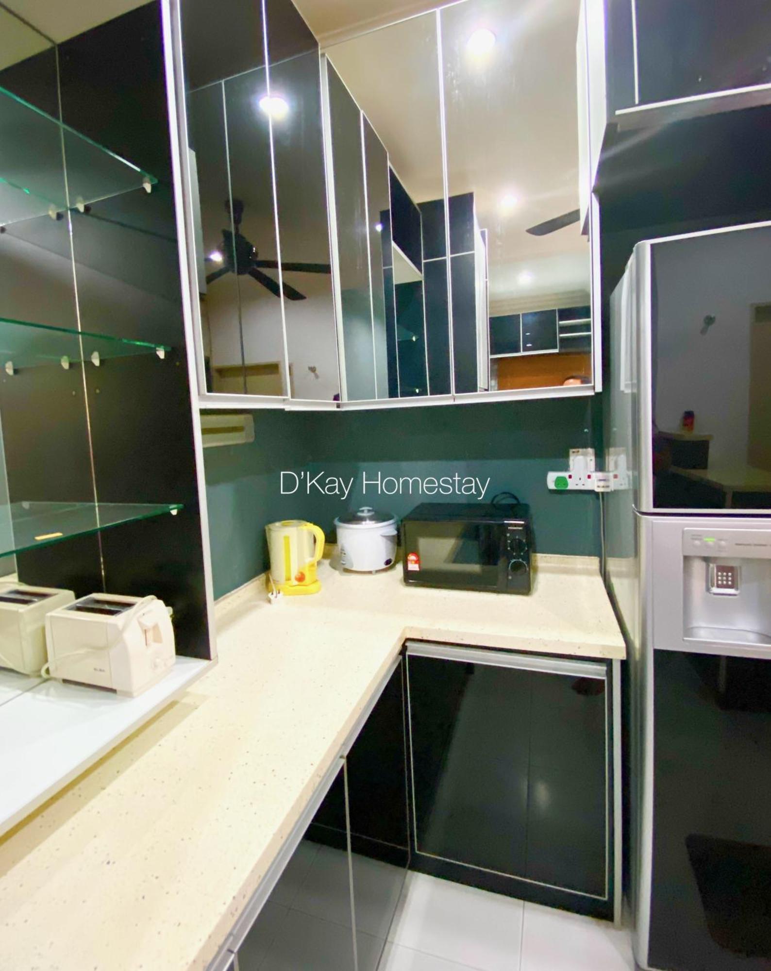 4 Bedrooms Homestay, Fully Aircond In Sendayan By D'Kay Homes I 10-15 Pax Серембан  Экстерьер фото