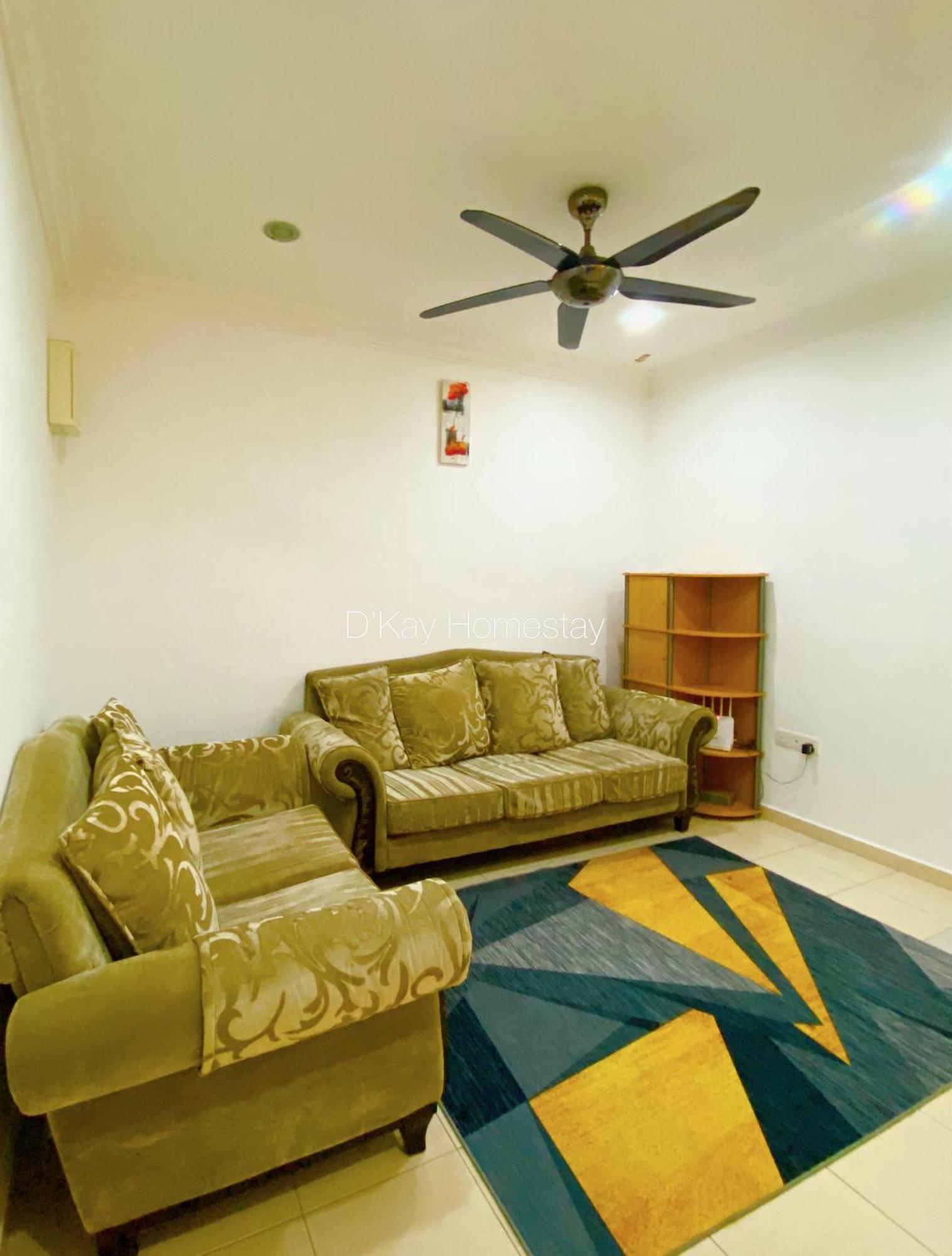 4 Bedrooms Homestay, Fully Aircond In Sendayan By D'Kay Homes I 10-15 Pax Серембан  Экстерьер фото